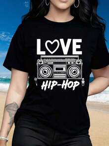 Soft, 100% Cotton Women's T-Shirt With A Crew Neck, Short Sleeves, And A Printed Design. This Casual Urban Style T-Shirt Features A Boombox And Microphone Design In A Love Hip Hop Style, Perfect For Summer And The Beach. A Great Gift For Music Lovers. Suitable For Christmas Parties, Sports Activities, Holiday Parties, Outings, And Other Festive Occasions (220g). This Breathable Cotton T-Shirt Goes With Everything. - 黑色 - 查看 1