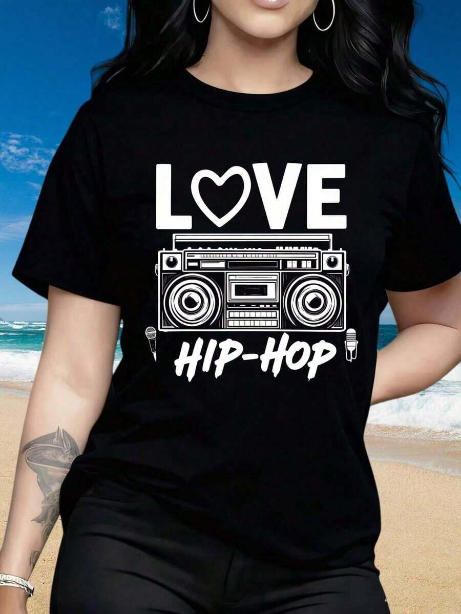 Soft, 100% Cotton Women's T-Shirt With A Crew Neck, Short Sleeves, And A Printed Design. This Casual Urban Style T-Shirt Features A Boombox And Microphone Design In A Love Hip Hop Style, Perfect For Summer And The Beach. A Great Gift For Music Lovers. Suitable For Christmas Parties, Sports Activities, Holiday Parties, Outings, And Other Festive Occasions (220g). This Breathable Cotton T-Shirt Goes With Everything. - 黑色 - 查看 1