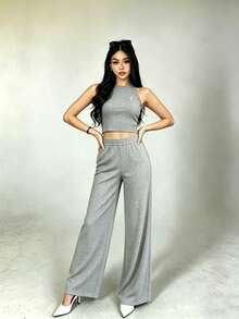 2-Piece Set Of Tank Top And Solid-Color Pants For Casual Holiday Wear - Grey - View 2