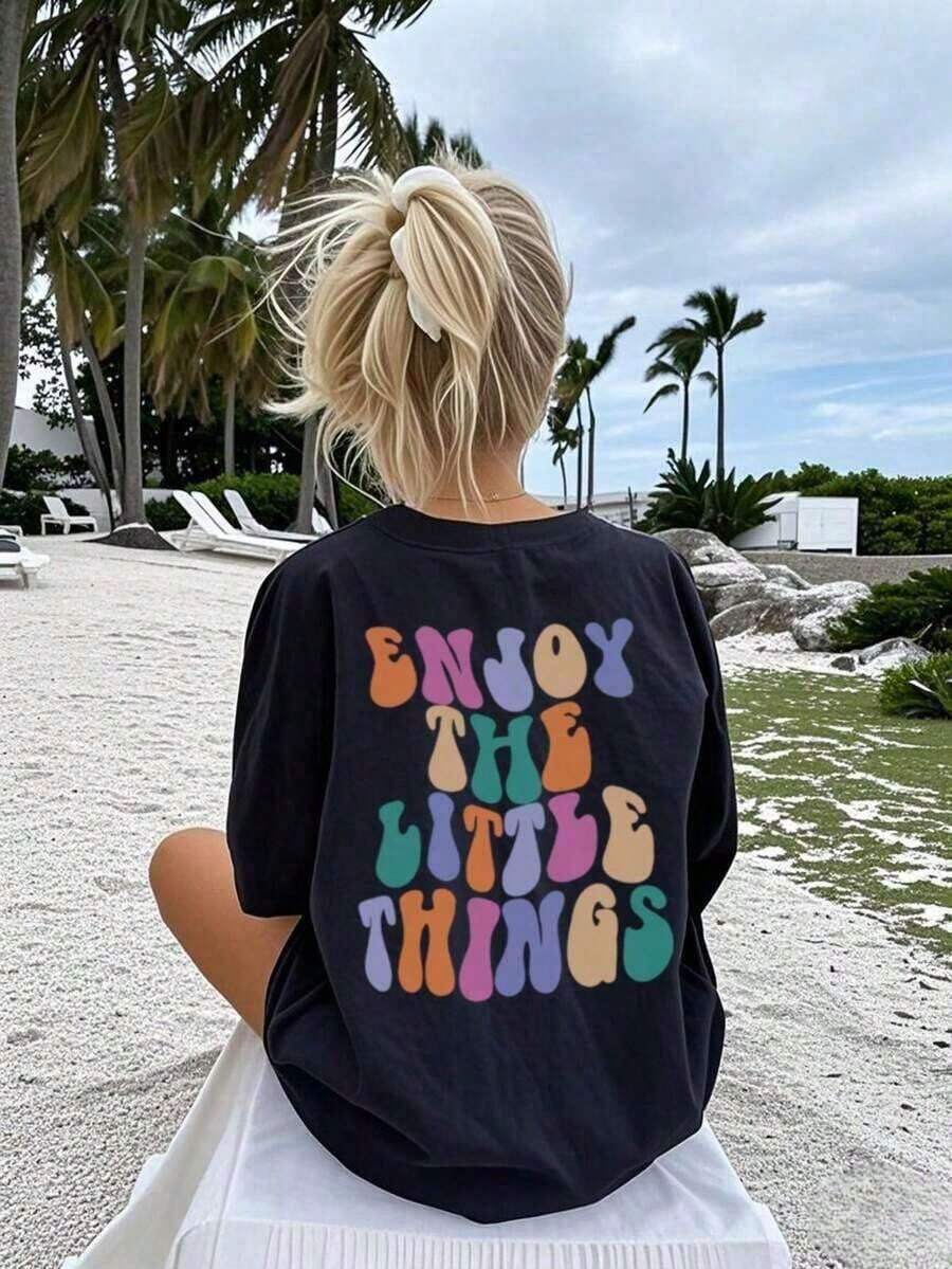 Camiseta Casual de Manga Corta con Cuello Redondo y Estampado de Letras Coloridas para Mujer, Adecuada para Primavera y Verano, Versátil y a la Moda, para Uso Diario Casual. Camiseta estampada, Mujer, Top blanco, Top rosa, Conjunto de vacaciones, Manga corta, Camisetas de mujer, Camiseta estampada, Camisetas estampadas para mujer, Camiseta de verano, Camiseta casual, Camisetas de verano, Tops, Conjuntos de verano para mujer, Camiseta casual cómoda de manga corta con cuello redondo, blusas elegantes para dama - Negro - Ver 1