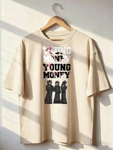 T-Shirt With "YOUNG MONEY" Text And Urban Figures,  Short-Sleeved T-Shirt For Spring And Summer 2026, Made In Mexico, 180 Grams. Cartoon Print, Couple Design, Suitable For Indoor Or Outdoor Wear. Crew Neck, Unisex, Ideal For Office And Leisure. One-Pack. - APR-P631577SLNDXZGY596 - 查看 1
