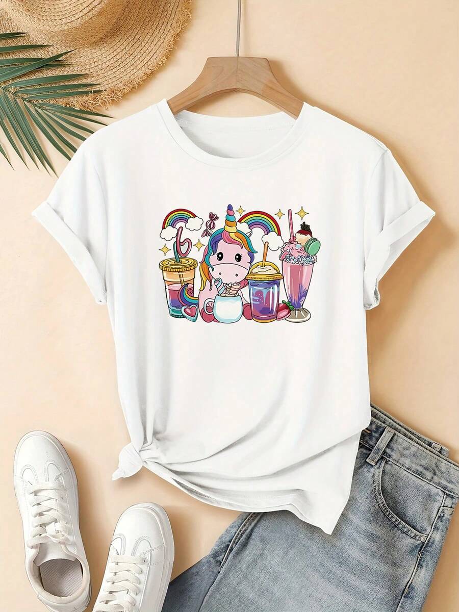 Women's T-Shirt With A Unicorn, Drink, Rainbow, And Cartoon Print Design-Modern, Cheerful, And Cute. This Short-Sleeved, Crew-Neck T-Shirt For Young Women Is Machine Washable And Suitable For Everyday Casual Streetwear. It Makes An Ideal Gift And Is Perfect For Home, Office, And Other Occasions. - 白色 - 查看 1