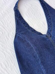 Vestido de mezclilla con espalda descubierta, cuello halter y lazo en la cintura para tallas grandes - Azul lavado oscuro - Ver 5