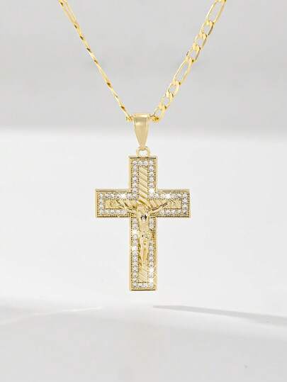 1PC Catholic Retro Cross Pendant Necklace Unisex Style 3D Hollow Carving Craft + High-Shine Zirconia Inlay 60cm Sturdy Cuban Chain Fits All Body Types As A Core Catholic Faith Symbol, The Cross Conveys Redemption, Protection And Peace Blessings. Suitable For First Communion Ceremonies And Baptism Souvenirs, Elegant For Daily Commutes And Church Worship, Balancing Faith And Fashion.