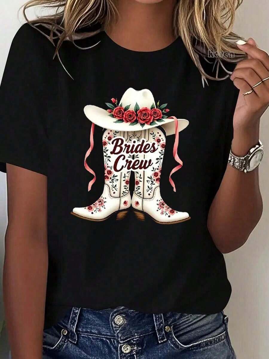 Women's Black Short-Sleeve T-Shirt, 100% Premium Cotton, "Brides Crew" Design – White Cowboy Boots With Floral Hat And Pink Ribbons, Western-Style Bachelorette Party Look. This Casual Crew Neck T-Shirt Is Designed Specifically For Women And Is Machine Washable, Making It Perfect For Everyday Casual Wear And Holidays. Great Gift Idea! - 黑色 - 查看 1
