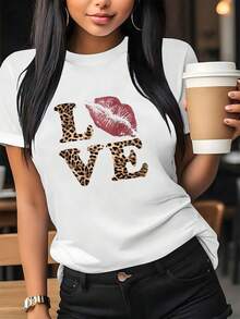 Women's Casual Short Sleeve T-Shirt - LOVE Design With Leopard Print And Red Lips, Black Crew Neck Top, Machine Washable For Year-Round Comfort, Cute T-Shirt, Non-See-Through Material. - 白色 - 查看 1