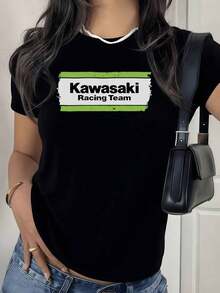 100% Cotton. Green Stripe With White Lettering Symbolizing Speed And Energy, Inspired By The Spirit Of Competition, On A Modern Background. Women's 100% Cotton T-Shirt, Comfortable And Stylish. Women's Simple Solid Color T-Shirt, Loose And Slim Fit Casual Short Sleeve - 黑色 - 查看 1