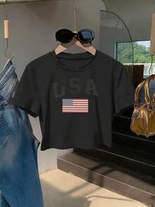Women's Short-Sleeve Round-Neck T-Shirt, Casual Y2K Slim-Fit Cropped Top, Stylish And Figure-Flattering, 100% Polyester , Machine Washable And Easy To Care For, With A Casual Design Featuring The American Flag And "USA" Lettering Print. Printed Design, New Summer 2026 Collection, Suitable For Travel, Outdoor Activities, And Daily Wear - New Summer Cropped Top, Y2K Style Short Sleeve Cotton T-Shirt, Vacation & Beach Style, Suitable For Sports And Daily Wear - 黑色 - 查看 1