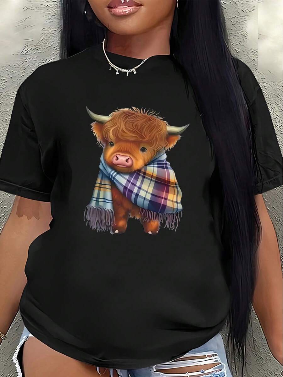 Camiseta de manga corta de poliéster, con un diseño de una adorable vaca de las Highlands con una bufanda a cuadros, adecuada para uso casual en casa o en una cafetería, ligera y duradera, que ofrece tanto comodidad diaria como estilo.blusa casual mujer - Negro - Ver 1