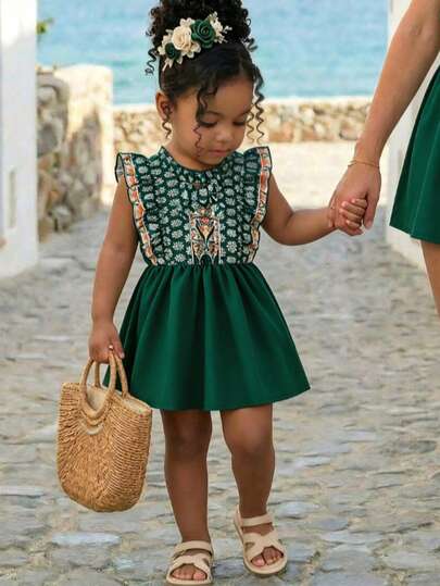 Baby Girl Sleeveless Dress With Bow Collar, Casual Outdoor Wear For Baby GirlSummer