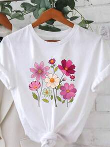 Plus Size Graphic T-Shirts - Women's Floral Casual T-Shirt - Bright Pink And White Flowers On A White Background, Short Sleeve Crew Neck Top Ideal For Spring And Summer, Made Of Lightweight And Breathable Material, Perfect For Everyday Wear, 100% Cotton - 白色 - 查看 1