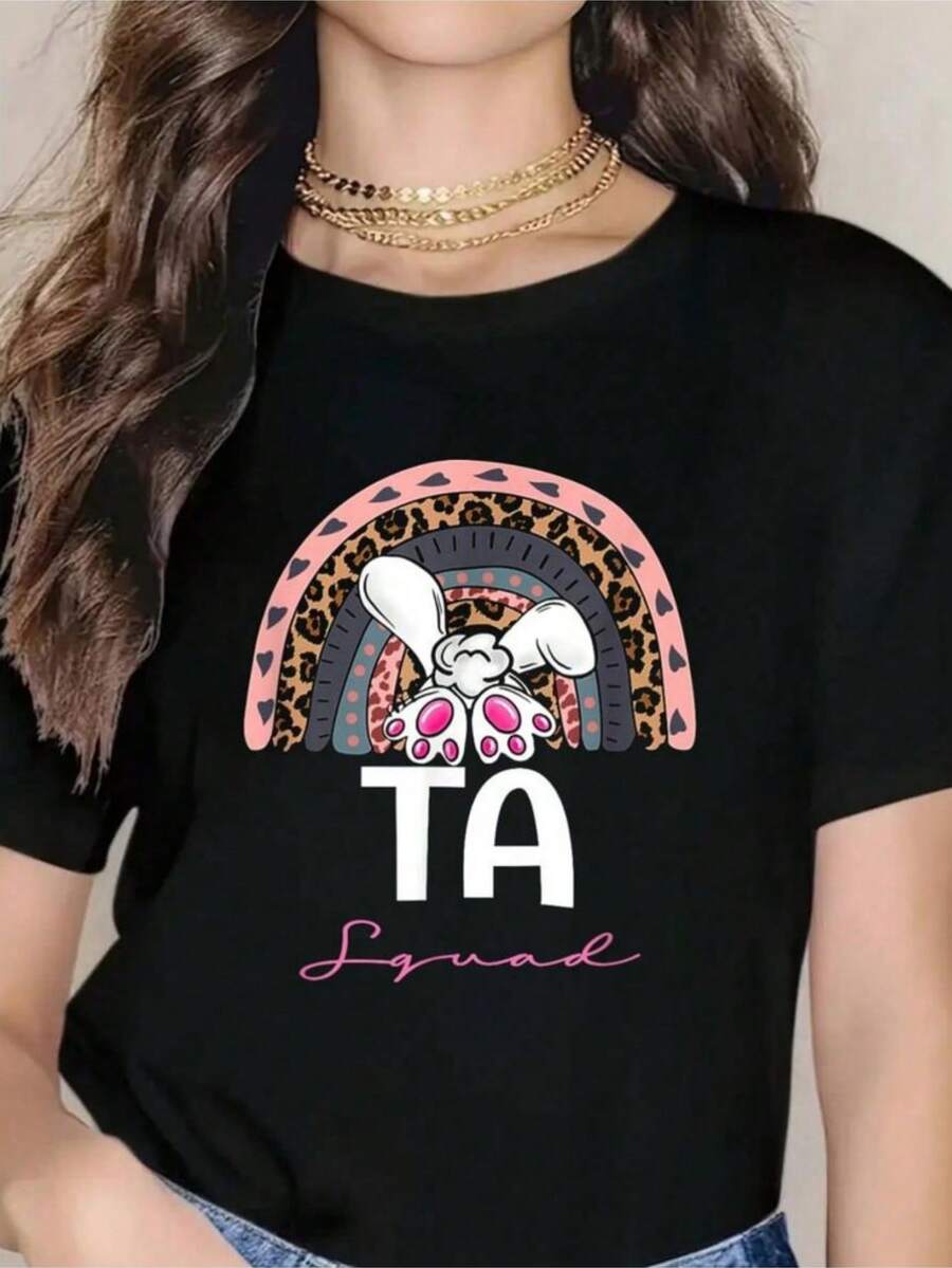 | Exquisite Design | Loose And Comfortable | Easy To Match | This "TA Squad" Printed T-Shirt Features Adorable Bunnies And Words, Creating A "Moe" Style. Made From A Slightly Stretchy 180g Material, It's Comfortable To Wear And Machine Washable, Perfect For Everyday Wear For Women Looking For A Fun, Fashionable, And Adorable T-Shirt. - 黑色 - View 1
