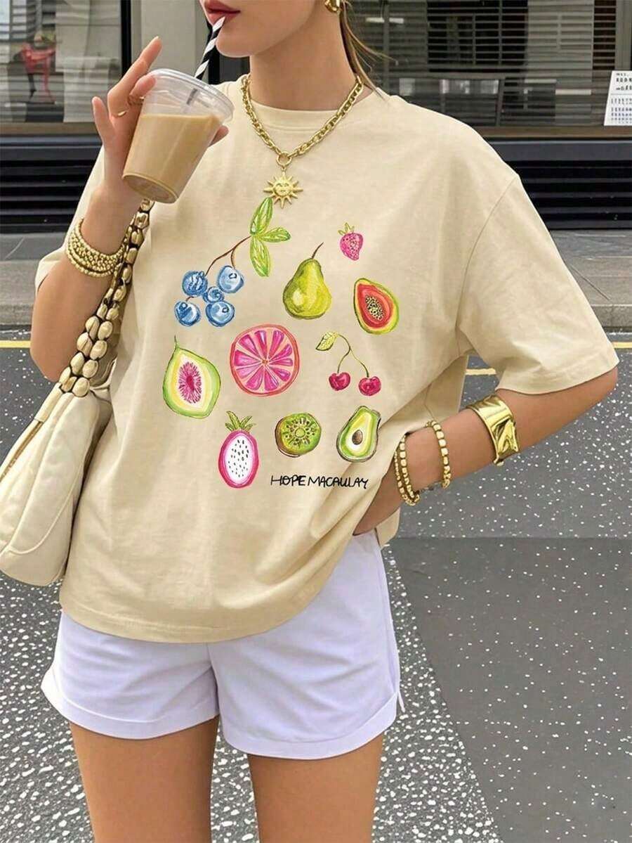 Camiseta de manga corta amarillo vibrante para mujer, tela amigable con la piel, gráfico de fruta colorido en la parte delantera, estilo brillante de dopamina, adecuado para picnics de verano, festivales de frutas y vacaciones casuales en islas tropicales
