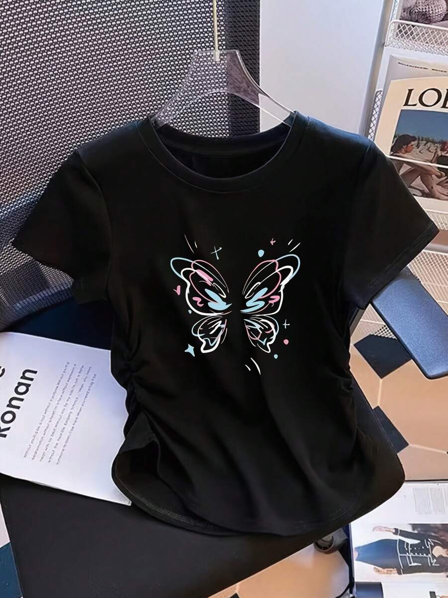 Newly Updated Women's T-Shirt With A High-Waisted Design That Accentuates The Waist For A Slimmer Figure. It's Stretchy, Perfect For Casual Wear, And Features A Modern, Fashionable Style. A Comfortable Printed T-Shirt. - 黑色 - 查看 1