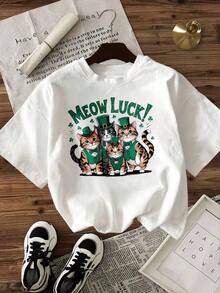 Camiseta casual de mujer de manga corta, opciones de color blanco y , gatos de la suerte con sombreros y chalecos verdes, tema del Día de San Patricio, camiseta estampada para mujeres, atuendos de verano, camisetas de diseño de animales lindos, tops de verano, camisetas estampadas, atuendos de verano para mujeres, camisetas estampadas, tops cortos para mujeres, tops para mujeres, vintage de algodón, ropa linda para mujeres, atuendo de Navidad para mujeres, vestidos elegantes para mujeres, ropa deportiva para mujeres, pilates, , camisas deportivas, tops deportivos,Suitable for spring, summer and autumn - Blanco - Ver 2