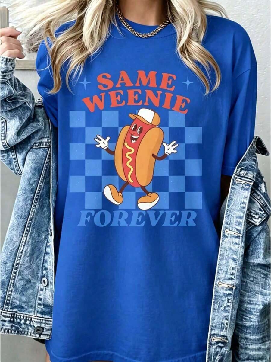 Camisetas Premium Casuales Unisex Lindas - Camiseta Divertida para Fiesta de Solteras para Mujer - Camiseta con Gráfico de Hotdog 'Same Weenie Forever' - Camiseta Retro Vintage de los 90s Y2K - Top Suave de Cuello Redondo para Conjuntos de Fiesta de Solteras, Disfraces de Halloween - Ropa Casual de Verano y Otoño Lavable a Máquina - Regalo Divertido para Mujeres, Decoraciones para Fiesta de Solteras, Diseño Divertido, Ajuste Cómodo, Ropa Novedosa, Ropa con Humor, Material Transpirable, Camiseta de Manga Corta, Mujer, Tops de Verano, Ropa de Verano, Conjuntos de Pascua para Mujer. Ropa para el Día de San Patricio, Camiseta Gráfica Divertida de Talla Grande para Mujer. - Azul - Ver 1
