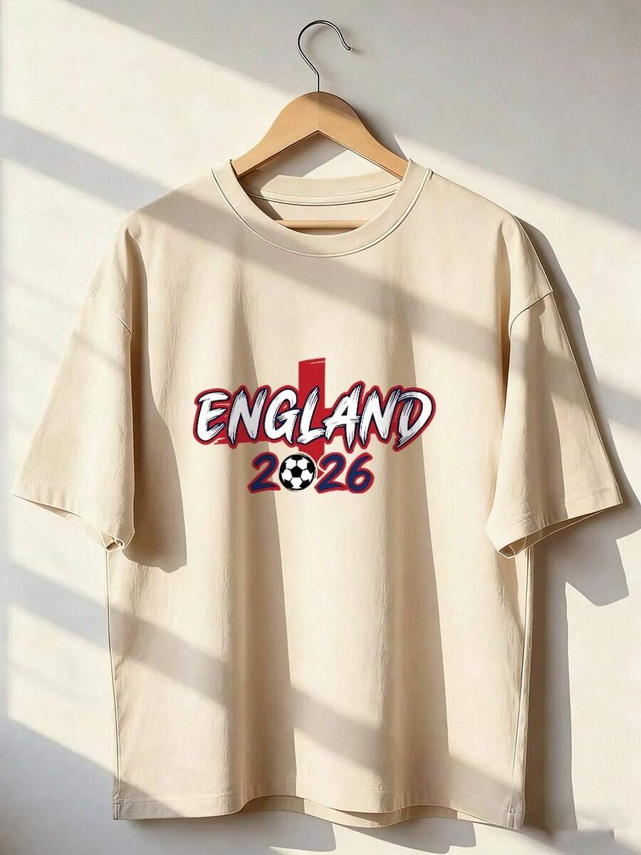 T-Shirt With "ENGLAND 2026" Text And Soccer Ball. Fashionable Short-Sleeved T-Shirt For Spring And Summer 2026, Made In Mexico, 180 Grams. Cartoon Print, Couple Design, Suitable For Indoor Or Outdoor Wear. Crew Neck, Unisex, Ideal For Office And Leisure. One-Pack. - APR-P631577SLNDXZGY602 - 查看 1