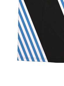 Camiseta casual de manga corta con cuello en V, de talla grande, con estampado de rayas patchwork - Multicolor - Ver 3