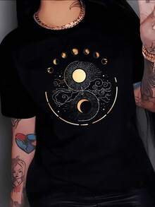 Solar And Lunar Symbol Surrounded By Phases Of The Moon That Reflect Spiritual Balance And Cosmic Connection Between Light And Darkness In Perfect Harmony. Comfortable, Modern Women's T-Shirt Ideal For Casual Wear. - 黑色 - 查看 8