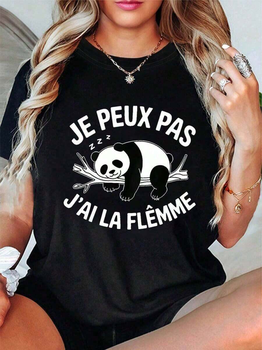 PremiumLooseWo'S Graphic T-Shirt With The French Phrase "Je Peux Pas J'ai La Flamme" - Black With White Lettering - Relaxed Fit, Casual Everyday Top - Lightweight Spring/Summer T-Shirt For Women - Fun T-Shirt With French Phrase, Women's T-Shirts, Spring/Summer Clothing, Fun Design, Comfortable, Spring Fashion, Design, Soft Material, Printed T-Shirt, New Summer T-Shirt For Women, Casual And Comfortable Round Neck Top, Gift Idea. - 黑色 - 查看 1