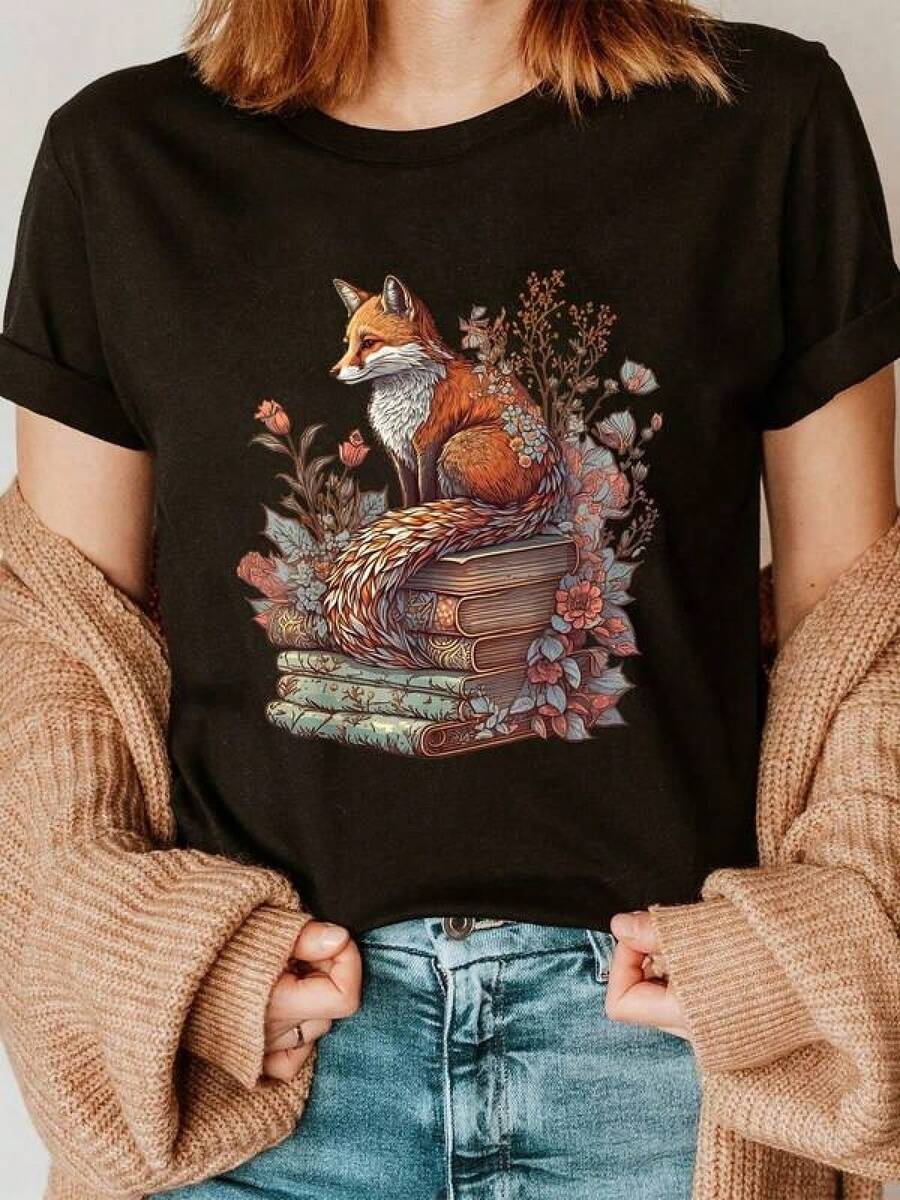 1pc Camisetas Para Mujer Camiseta única con diseño de zorro y flores, inspirada en la estética y2k, perfecta para los amantes de la naturaleza y la lectura, disponible en México, destaca con su arte vibrante y colores llamativos, ideal para cualquier ocasión y estilo. Camiseta De Manga Corta De Algodón - Negro - Ver 1