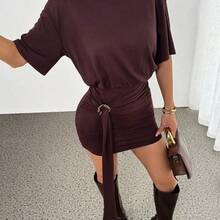 PETITE Vestido camiseta con detalle de anillo de drapeado, falda ajustada, hombros cuadrados, corte holgado, estilo urbano, lindo, elegante, casual, sexy, para salir, otoño, Navidad, Acción de Gracias, elegante - Marrón - Ver 8