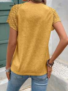 Elegante Camiseta Ajustada Con Patchwork De Encaje Y Manga Corta - Amarillo - Ver 3