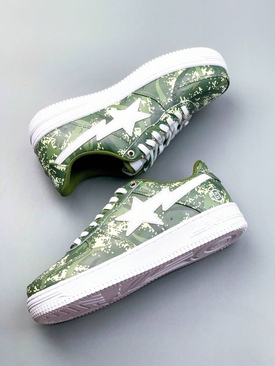 A BATHING APE Bape 休闲运动鞋,撞色星形标志亮面休闲鞋,男女款 - 綠色迷彩 - 查看 1
