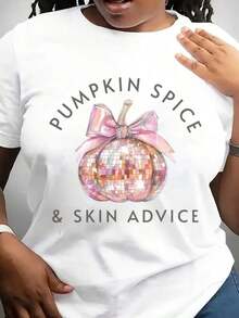Suave, transpirable y ligero para comodidad durante todo el día. Camiseta de esteticista para Halloween, Camiseta de esteticista, Consejos de cuidado de la piel con aroma a calabaza, Lazo de discoteca de calabaza coqueta, Camiseta de terapeuta de la piel, Colores. Cuello redondo clásico con un corte relajado que favorece todas las formas del cuerpo y es fácil de combinar con jeans, pantalones cortos y leggings. - Blanco - Ver 6