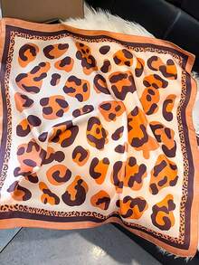 1 chiếc khăn bandana giả lụa in họa tiết da báo, đa năng, thanh lịch, có thể dùng làm khăn quàng cổ, khăn trùm đầu hoặc khăn choàng. - Nhiều màu - Xem 2