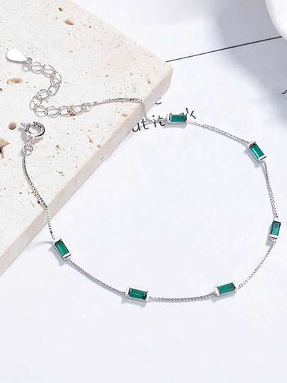 1 chiếc vòng tay bạc 925 cao cấp dạng dây hộp mảnh mai, hình chữ nhật, đính đá Cubic Zirconia màu xanh ngọc lục bảo, có thể điều chỉnh kích thước, trang sức tối giản sang trọng không gây dị ứng, quà tặng cho phụ nữ.