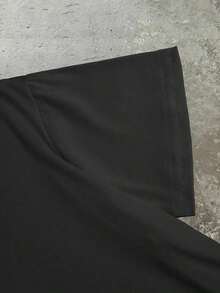 No estás solo, ¡hay bichos!Camiseta de manga corta con cuello redondo y estampado divertido de amante de los insectos para mujer, adecuada para uso diario al aire libre, nueva moda casual de primavera/verano 2026 de talla grande, color negro - Negro - Ver 3