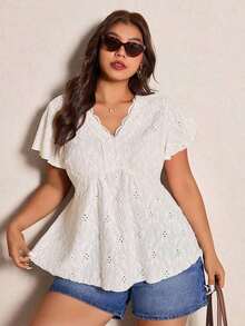 CosyJoli Camiseta de mujer de talla grande con cuello en V, parche de encaje y textura a rayas en forma de A - Beis - Ver 6