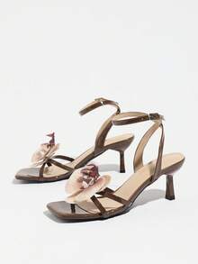 Giày sandal cao gót thời trang mới cho nữ, sandal cao gót mũi vuông mỏng, họa tiết hoa, hở mũi gợi cảm, kiểu dáng mùa xuân/hè, chất liệu tráng gương bóng bẩy, màu trơn, kiểu đan chéo quyến rũ, thích hợp cho các buổi tụ họp ngoài trời, tiệc đêm, trình diễn thời trang, sandal cao gót màu nâu thanh lịch. - màu nâu - Xem 6