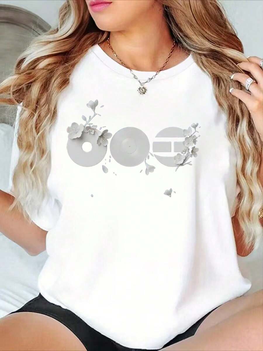 Soft Three-Tone White T-Shirt With White Floral Print - Casual Short-Sleeved Round Neck Top For Women, Soft And Loose Fit, A Must-Have For Spring/Summer Fashion, Elegant Blouses For Women. - 白色 - 查看 1