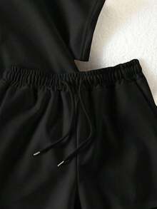 Conjunto casual diario de top de manga corta de cuello redondo de unicolor y shorts con cordón en la cintura para mujer - Negro - Ver 4
