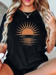 Women's Cotton Casual Short-Sleeve T-Shirt With Sun And Reflections Illustration, Suitable For All Seasons. Fashionable Everyday Clothing For Women. Women's Blouses/Shirts - 黑色 - 查看 8