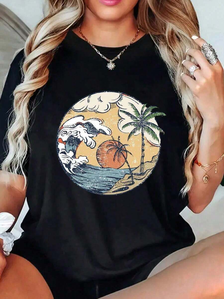 Plus Size Women's Tropical Beach Tree Print T-Shirt - Soft Black T-Shirt With Vibrant Waves, Coconut Sun And Tree Design - Casual Short Sleeve T-Shirt For Summer, Beach Parties, Casual Wear And Tropical Clothing - Washable Crew Neck Top - 黑色 - 查看 1