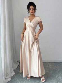 Vestido elegante y romántico para mujeres con cuello en V, mangas cortas y cintura ceñida - Champán - Ver 5