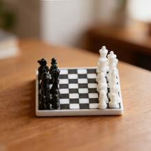 3D Printed Mini Chess Set, Miniature Chess Board House, Desktop Decor Accessories, Suitable As Gift For Chess Lovers, Students, Family, Back To School, Birthday, Souvenir - Miniature Chess - View 3
