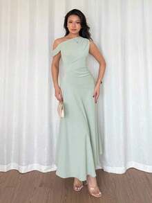 Vestido de cóctel elegante de estilo francés bohemio y chic con detalles de volantes, cuello asimétrico y silueta de línea A en color verde macaron, ideal para vacaciones, días festivos, graduación, citas - Verde - Ver 4