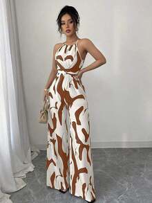 Mono de tela estampada con envolvente frontal para mujer, diseño que define la cintura para usar en ocasiones elegantes, ya sea de fiesta o diario - Caqui - Ver 5