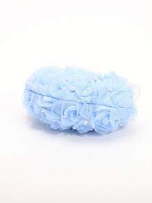 Serie Vacaciones de Verano: Bolso de Mano y Cartera de Malla con Rosas 3D en Azul Claro. Un bolso de noche de fibra de poliéster para mujer, decorado con perlas y cierre presió- Un bolso - Azul - Ver 8