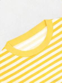 Camiseta de mujer de manga corta a rayas, diseño de cuello redondo suelto, lavable a máquina, adecuada para todas las estaciones, cómoda y linda, estilo retro. - Amarillo - Ver 3