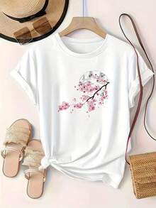 Women's Printed T-Shirt - Casual Short Sleeve Crew Neck T-Shirt With Cherry Blossom And Moon Design On White, Relaxed Fit For All Seasons, Perfect For Everyday Wear And Holiday Outfits (Machine Washable). - 白色 - 查看 1
