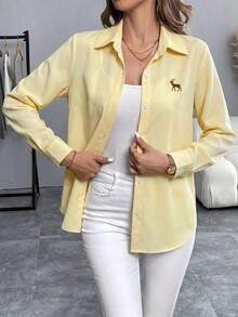 Camisa casual de manga larga con botones, cuello polo y estampado de rayas bordado - Amarillo claro - Ver 4