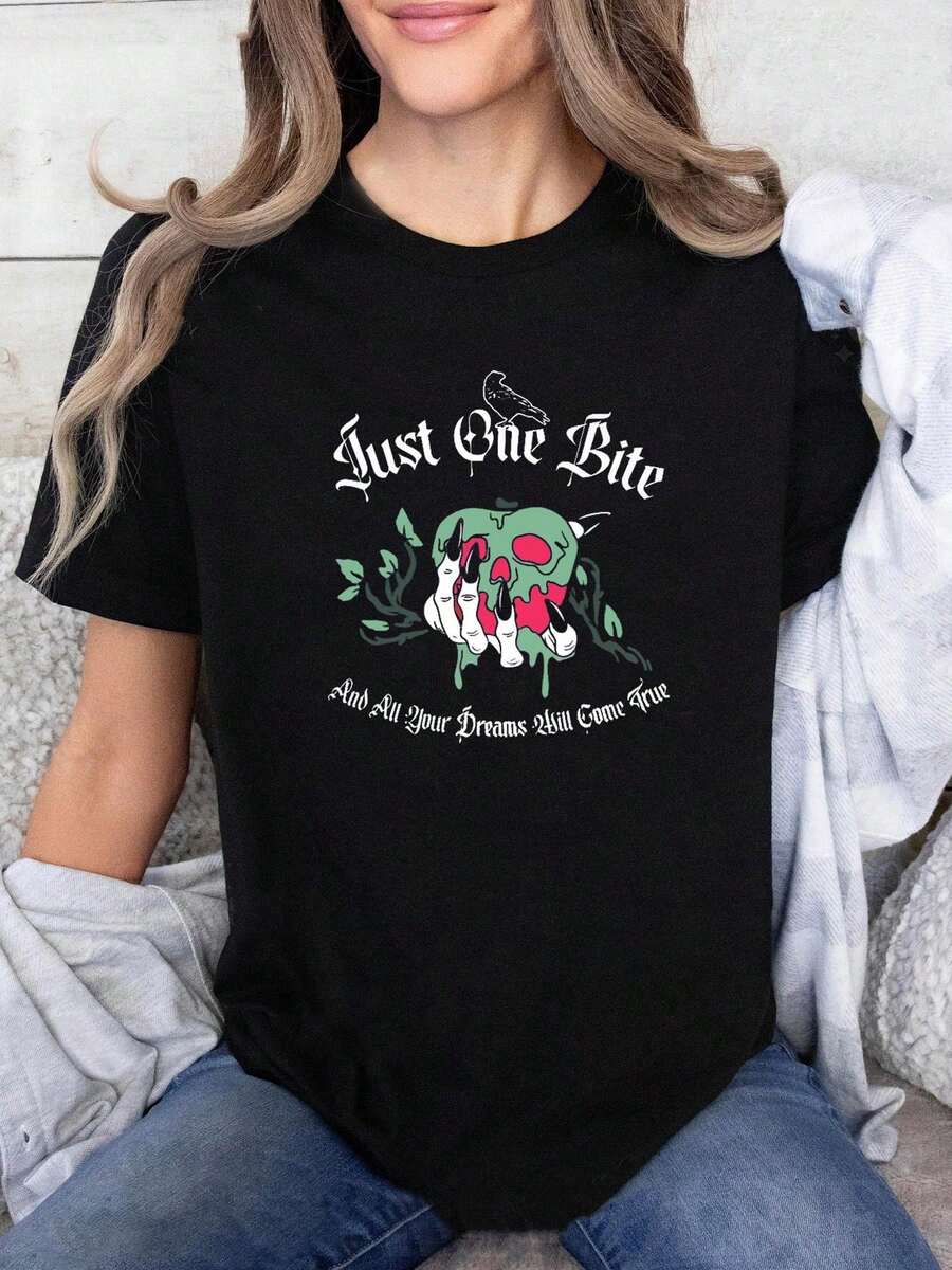 Women's Oversized T-Shirt With "One Bite" Graphic Print By Poison Apple - Inspired By Fairy Tales - "One Bite" Text - Soft And Breathable Fabric - Casual T-Shirt For Everyday Wear - Birthday Party Outfit - Ideal Gift For Women And Men (Spring/Autumn/Summer) - Women's Tops - 黑色 - 查看 1