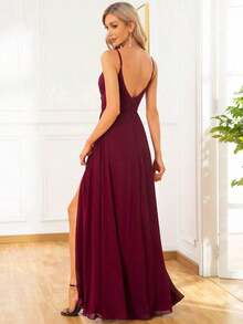Elegante vestido de noche de unicolor y sexy, vestido de dama de honor con abertura alta y tirantes finos en azul marino, vestido formal para invitados de boda en primavera - Burdeos - Ver 4