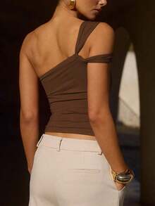 Top sin mangas para mujer, estilo europeo y americano, diseño ajustado y elegante, camiseta asimétrica única, sexy y versátil para el verano - Café integral - Ver 5
