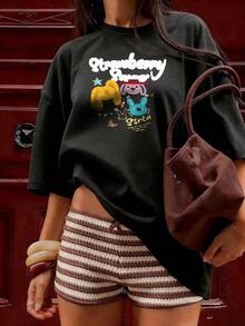 T-Shirt With Three Rabbit Faces And The Text "Strawberry," A  Short-Sleeved T-Shirt For Spring And Summer 2026, Made In Mexico, 180 Grams. Cartoon Print, Couple Design, Suitable For Indoor Or Outdoor Wear. Crew Neck, Unisex, Ideal For The Office And Leisure. One-Pack. - BK-P631577SLNDXZGY638 - 查看 3